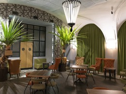 �������