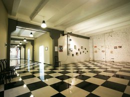 �������