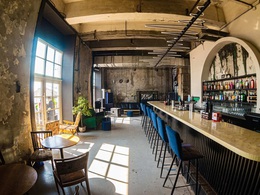 ����� ����� ���