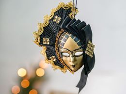 ��� � �������