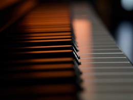 8 ����� - ���� ������ � ��������