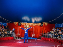 ���� ����������