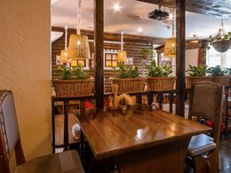 ����-����