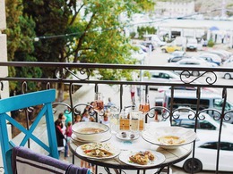 ��������