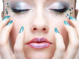 ����� ����