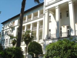 ���-�����