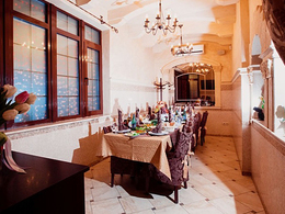 �������