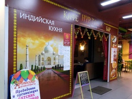 ���-����