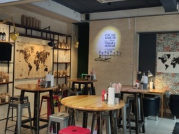 ����������