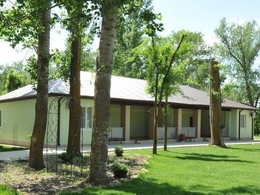 �������