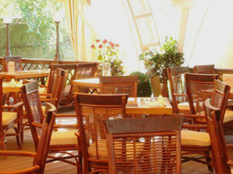 ����� ���